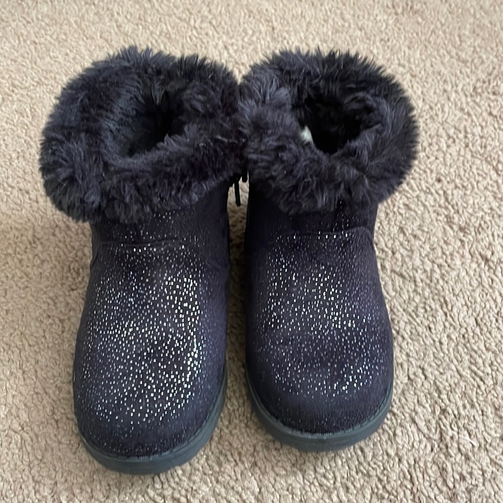 Cat & Jack fur lined boots